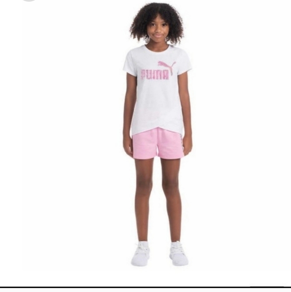 PUMA Youth 4-piece Set, White shirts shorts white pink grey - Picture 3 of 4